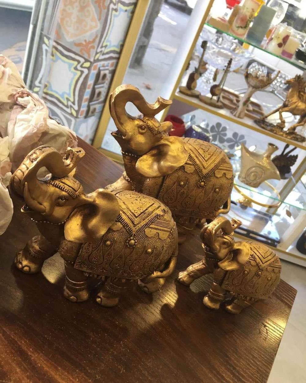 place لوازم دکوری و تزئینی امیر