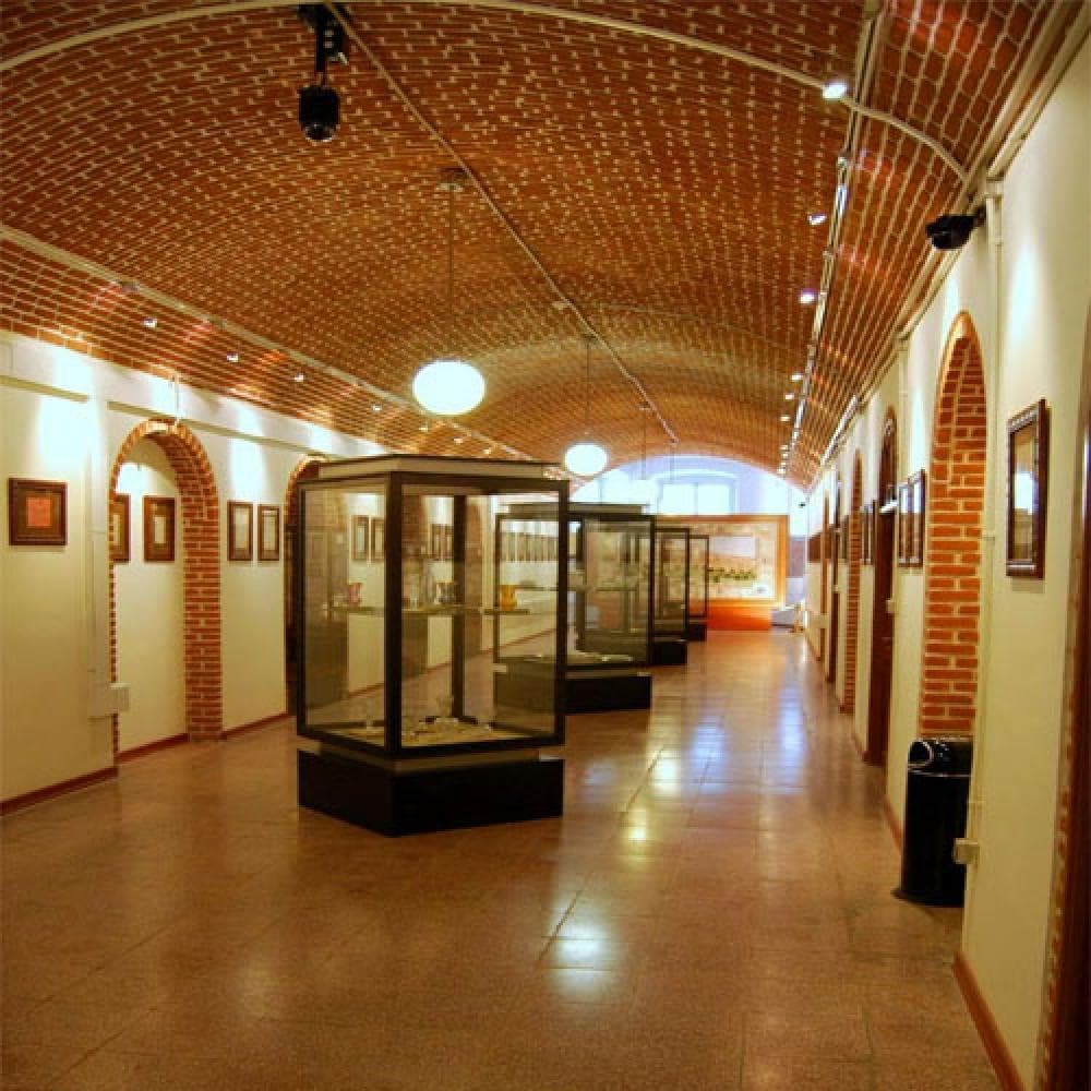 Place Image