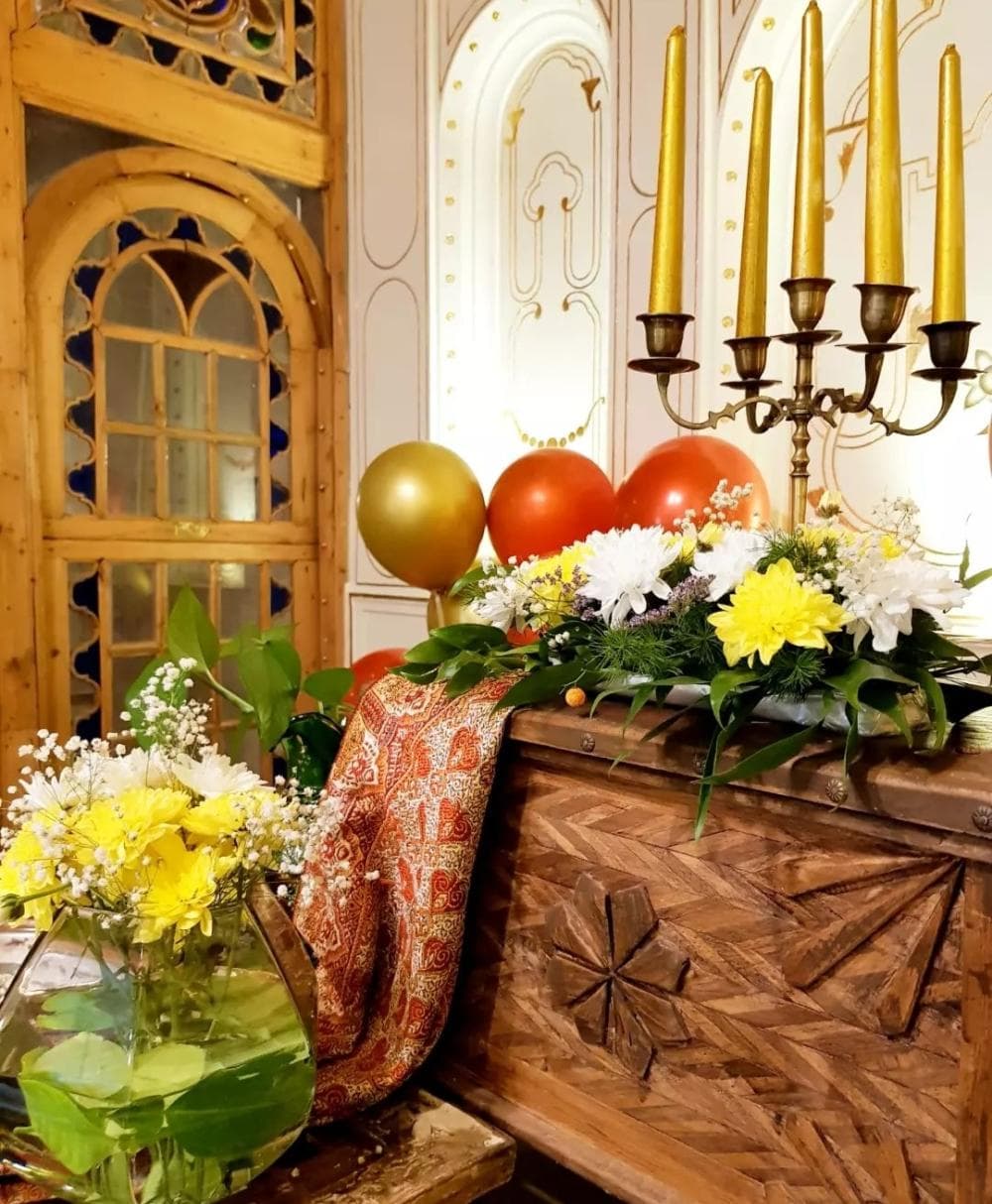 Place Image