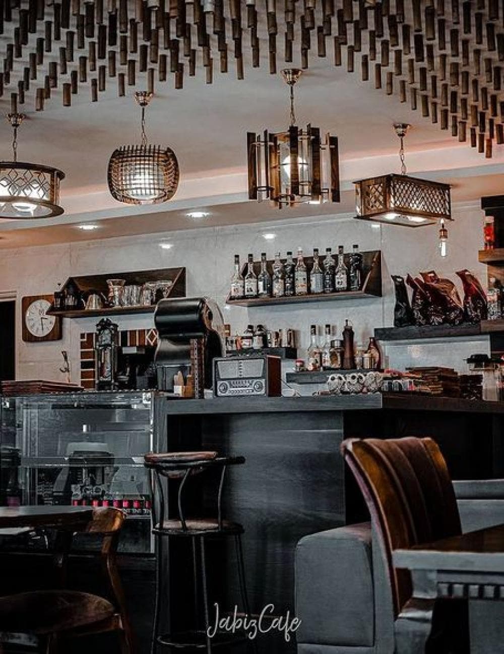 place کافی شاپ ژابیز