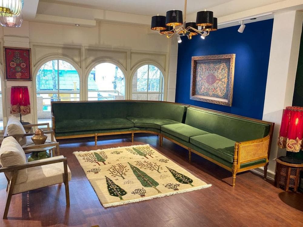 place تماشا گالری