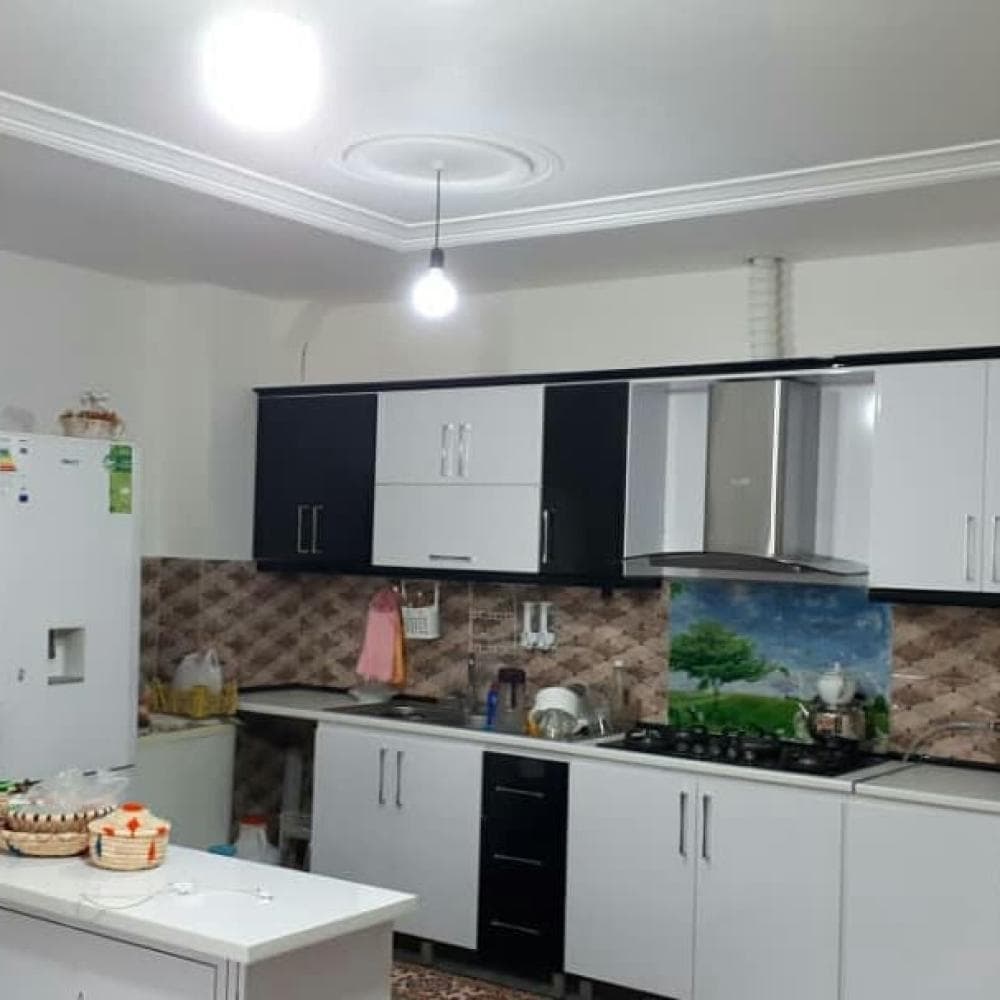 place مشاور املاک هرم