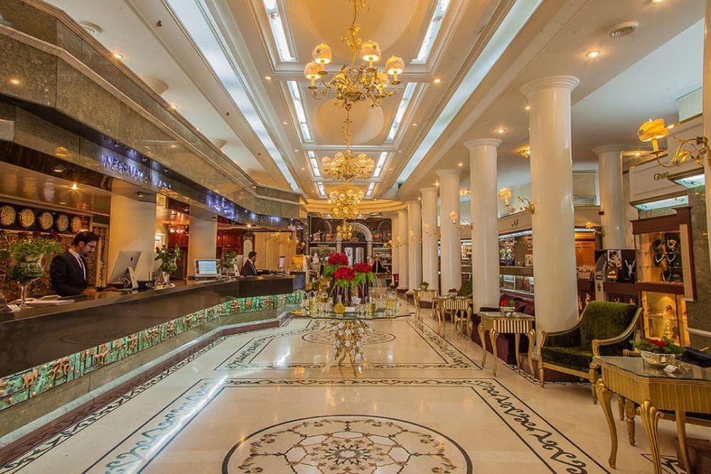 place هتل گلدن پالاس